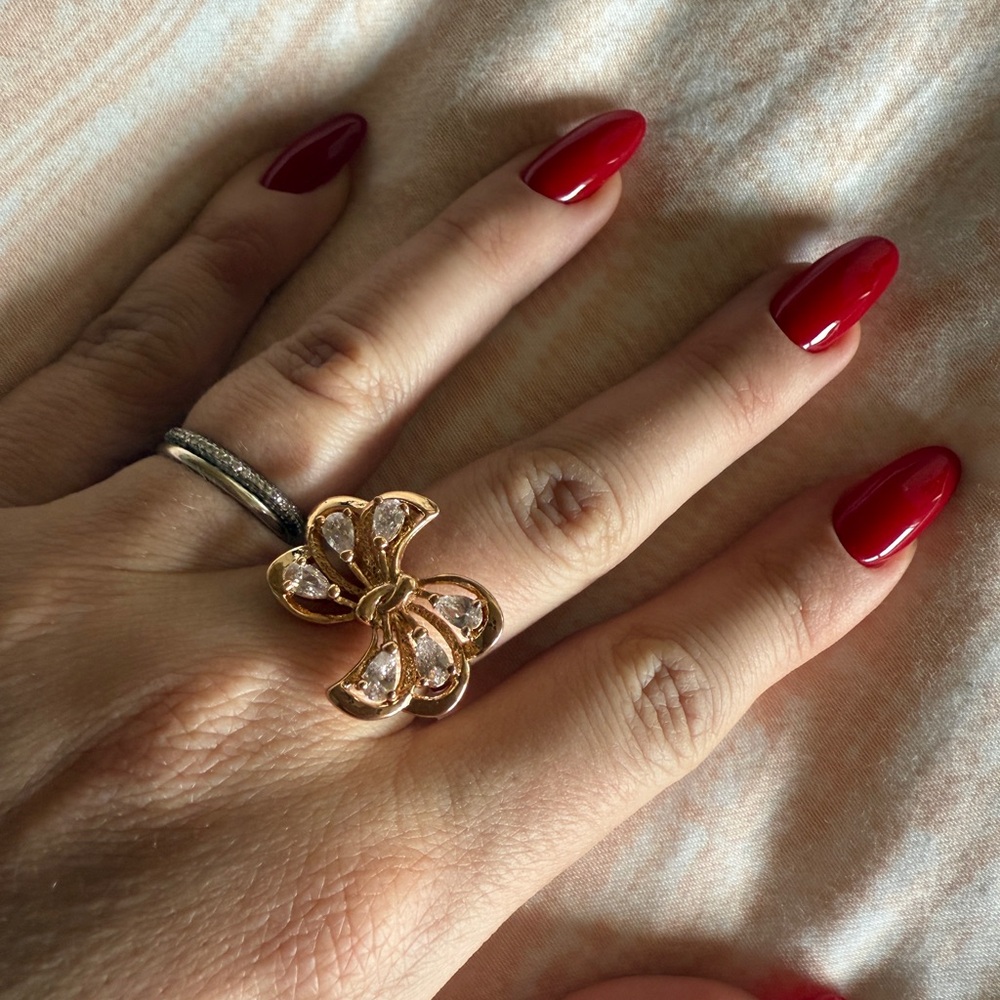 Luxurious rose Gold Bow Ring Jewelry